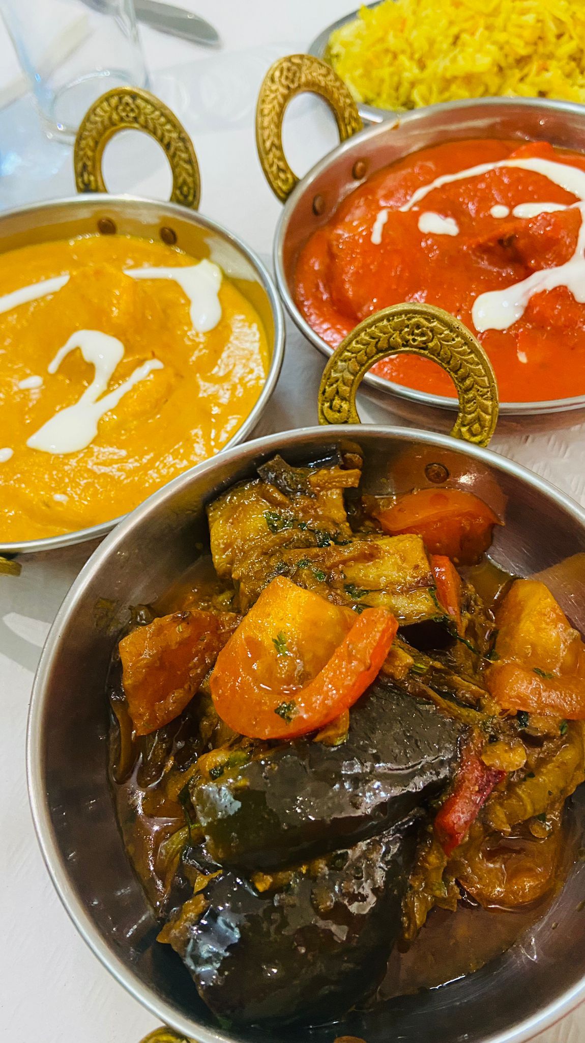 Tandoori House - Indian Restaurant